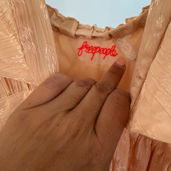 RARE** Free People Pink Maxi Dress with Flutter Sleeves and V-Neck - Picture 3 of 7